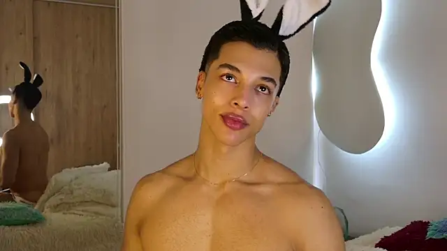 Troye Williams online show from 04-03-26, 12:11