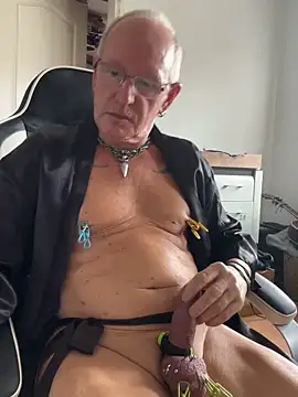 Robbin Huut online show from 09-16-25, 09:10