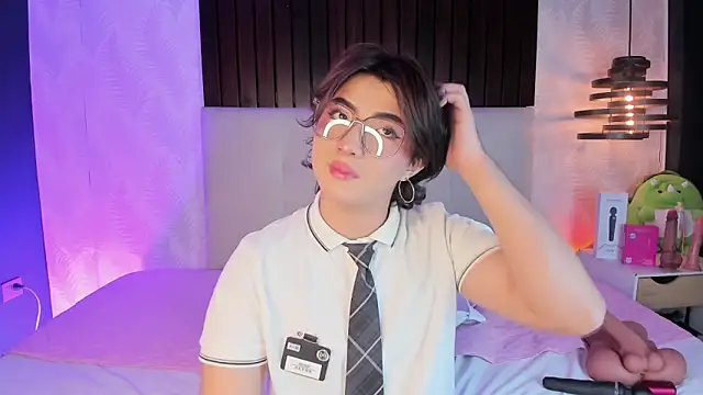 Creamy Angelo online show from 02-13-26, 12:38