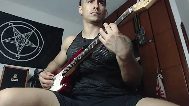 Snapshot of Diego__Barbarie__ chatting on 05-13-26, 11:12 Diego Barbarie online show from 05-13-26, 11:12