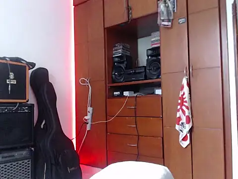 Diego  Barbarie   online show from 10-22-25, 07:57