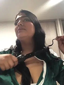 Miia Parker online show from 11-24-25, 01:00