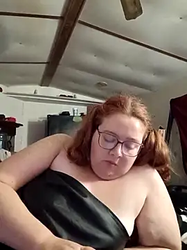 Snapshot of XEmoxkittyx chatting on 02-15-26, 05:19 XEmoxkittyx online show from 02-15-26, 05:19