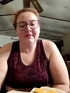 Snapshot of XEmoxkittyx chatting on 02-26-26, 12:21 XEmoxkittyx online show from 02-26-26, 12:21