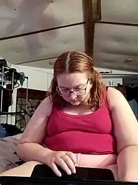 Snapshot of XEmoxkittyx chatting on 02-22-26, 05:47 XEmoxkittyx online show from 02-22-26, 05:47