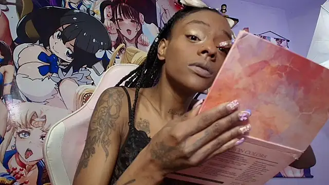 Snapshot of Shantall_ks chatting on 01-17-26, 05:22 Shantall ks online show from 01-17-26, 05:22