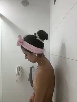 Victoria alson online show from 03-14-26, 04:57