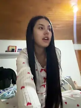 Victoria alson online show from 04-12-26, 12:58