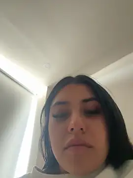 Victoria alson online show from 11-06-25, 07:07