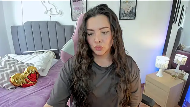 amaia monet online show from 03-04-26, 06:26