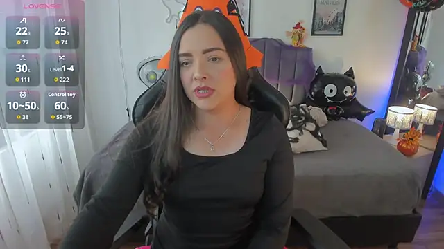 amaia monet online show from 10-29-25, 08:19