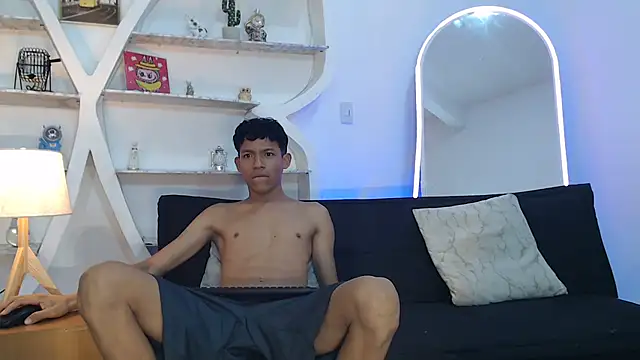 BEAUTY BOYS1 online show from 09-14-25, 07:09
