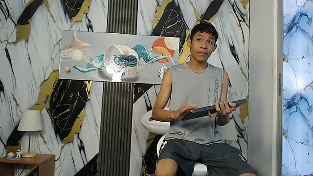 BEAUTY BOYS1 online show from 02-21-26, 07:16