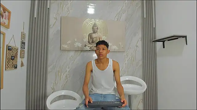 BEAUTY BOYS1 online show from 01-17-26, 07:12