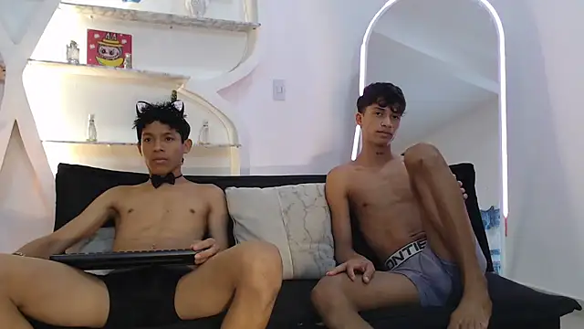 BEAUTY BOYS1 online show from 10-15-25, 07:16