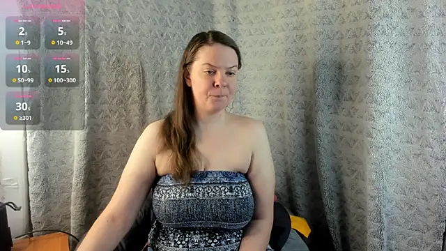 MiaLores online show from 03-22-26, 09:00