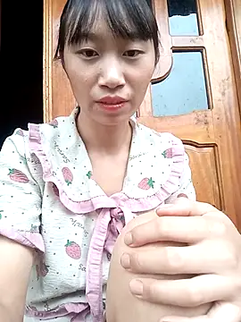 Snapshot of Mina-1234 chatting on 10-03-25, 09:11 Mina-1234 online show from 10-03-25, 09:11