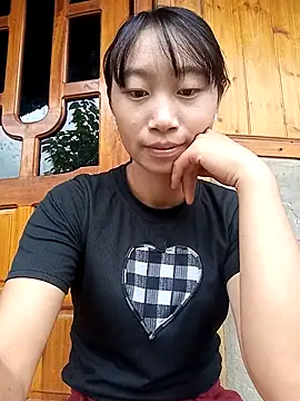 Snapshot of Mina-1234 chatting on 09-10-25, 03:49 Mina-1234 online show from 09-10-25, 03:49