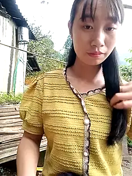 Snapshot of Mina-1234 chatting on 10-09-25, 06:58 Mina-1234 online show from 10-09-25, 06:58