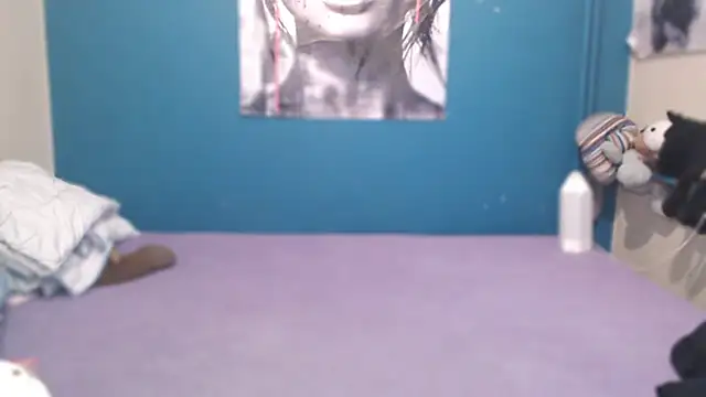 Snapshot of NADINNNE chatting on 02-12-26, 08:25 NADINNNE online show from 02-12-26, 08:25