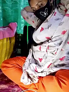 Mistompa24 online show from 11-25-25, 04:57