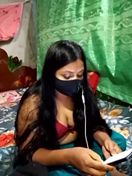 Snapshot of Mistompa24 chatting on 06-21-26, 05:52 Mistompa24 online show from 06-21-26, 05:52