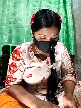 Snapshot of Mistompa24 chatting on 02-04-26, 03:51 Mistompa24 online show from 02-04-26, 03:51