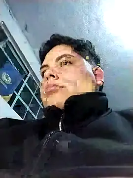 Snapshot of Hailey_Curvy chatting on 02-08-26, 01:47 Hailey Curvy online show from 02-08-26, 01:47