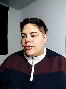 Snapshot of Hailey_Curvy chatting on 02-09-26, 09:18 Hailey Curvy online show from 02-09-26, 09:18