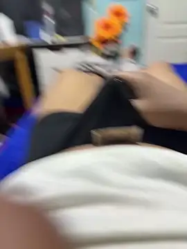 Snapshot of Angel_dex chatting on 11-11-25, 06:41 Angel dex online show from 11-11-25, 06:41