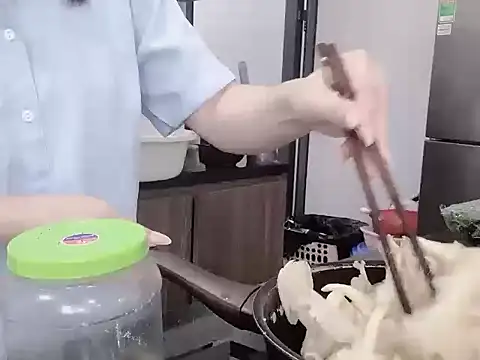 Stella-869 online show from 10-13-25, 11:45