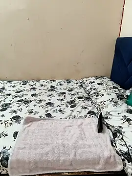 Snapshot of Cute_merry01 chatting on 03-02-26, 03:51 Cute merry01 online show from 03-02-26, 03:51