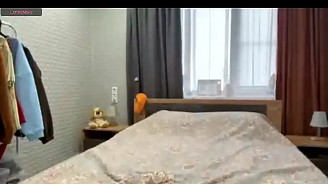 BrightAnnie online show from 06-06-26, 03:06