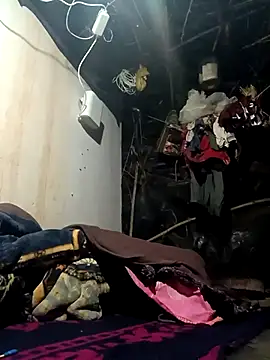 cute diya 12 online show from 11-30-25, 04:08