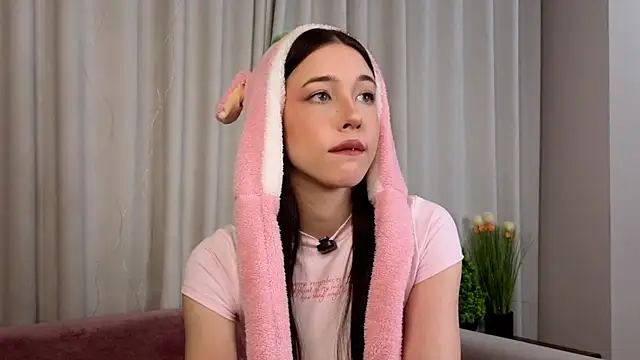 EviaRabasca online show from 02-13-26, 11:10