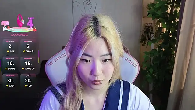 Aisi 18 online show from 09-30-25, 07:36