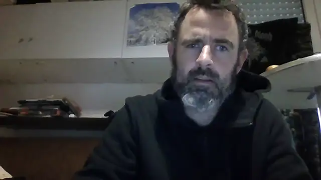 whatYwantMorrre online show from 12-20-25, 01:58