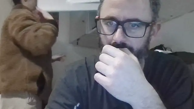 whatYwantMorrre online show from 11-26-25, 01:55