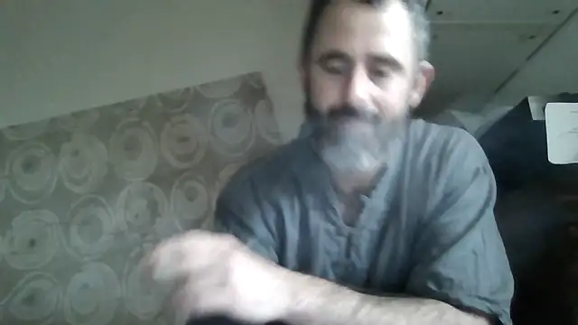 whatYwantMorrre online show from 11-18-25, 12:08