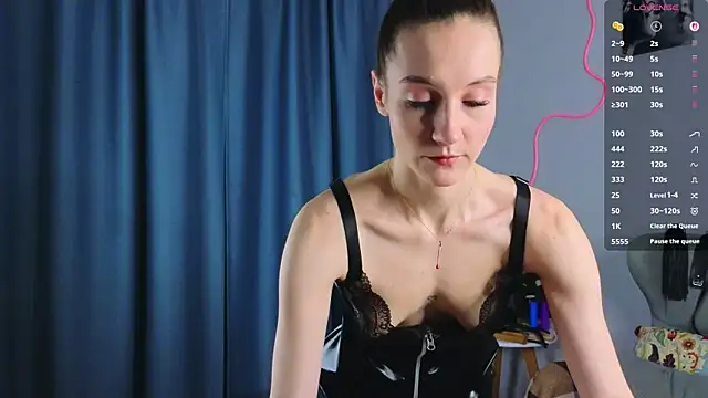 laracroftmansion online show from 05-17-26, 03:12