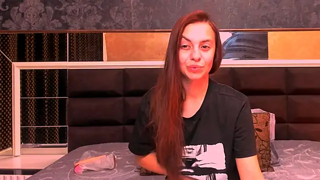 MillieTinny online show from 11-08-25, 04:05