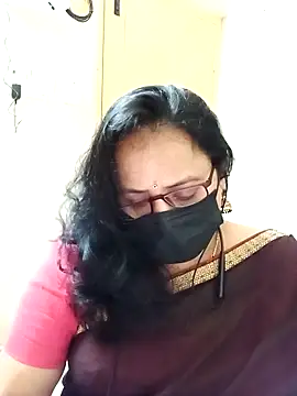 Snapshot of Ananya_flower chatting on 10-25-25, 04:18 Ananya flower online show from 10-25-25, 04:18