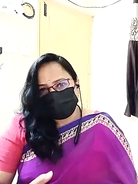 Snapshot of Ananya_flower chatting on 10-12-25, 04:41 Ananya flower online show from 10-12-25, 04:41