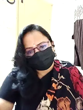 Snapshot of Ananya_flower chatting on 10-29-25, 01:48 Ananya flower online show from 10-29-25, 01:48