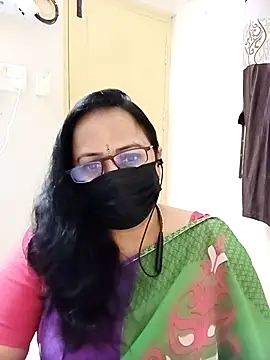 Snapshot of Ananya_flower chatting on 02-16-26, 01:32 Ananya flower online show from 02-16-26, 01:32