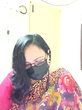 Snapshot of Ananya_flower chatting on 10-11-25, 04:30 Ananya flower online show from 10-11-25, 04:30