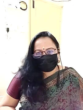 Snapshot of Ananya_flower chatting on 02-05-26, 12:34 Ananya flower online show from 02-05-26, 12:34