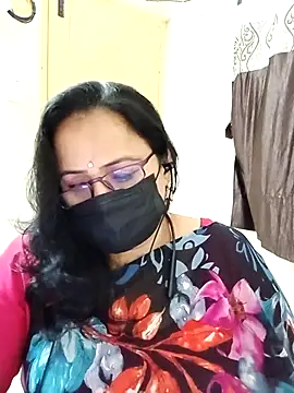 Snapshot of Ananya_flower chatting on 10-29-25, 03:44 Ananya flower online show from 10-29-25, 03:44