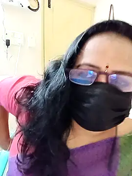 Snapshot of Ananya_flower chatting on 02-13-26, 05:35 Ananya flower online show from 02-13-26, 05:35