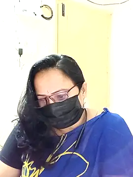 Snapshot of Ananya_flower chatting on 11-13-25, 04:38 Ananya flower online show from 11-13-25, 04:38